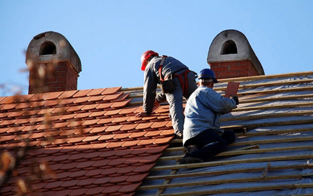 Rénovation de toiture : nos conseils pour assurer la réparation